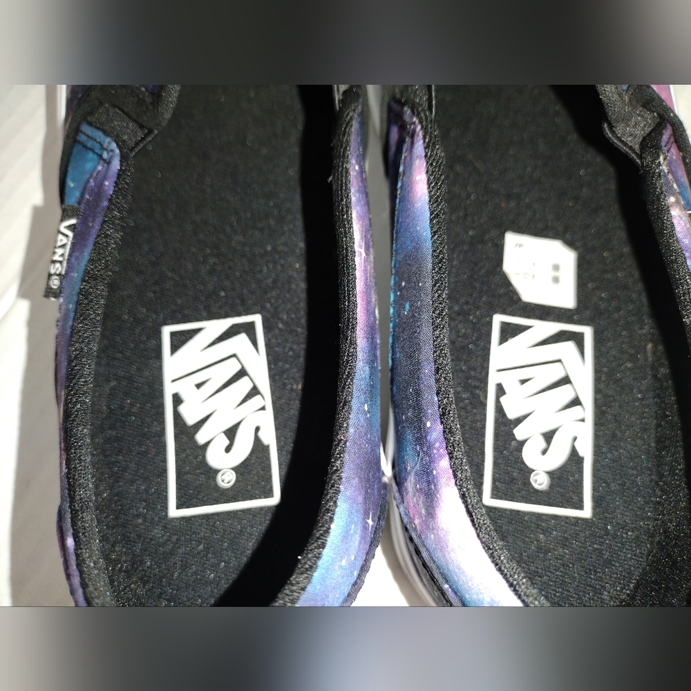 Vans Sneakers Women Size 6.5 Galaxy Slip Ons - Picture 9 of 10